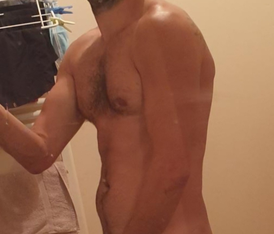 Profil de Koffi, 45 ans, Escort Gay France à Thillois