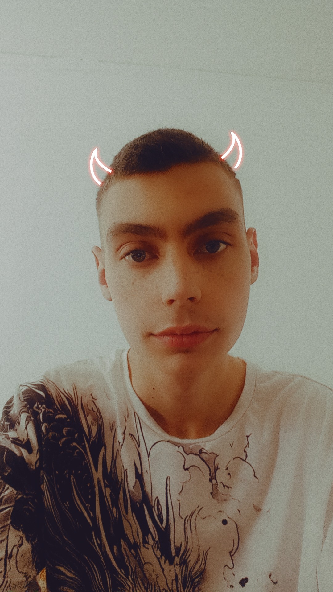 Profil de Thybo, 20 ans, Escort Gay France à Alan