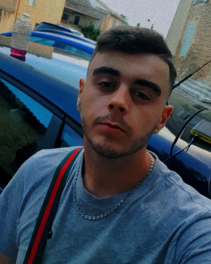 Profil de Keanu, 21 ans, Escort Gay France à Kesseldorf