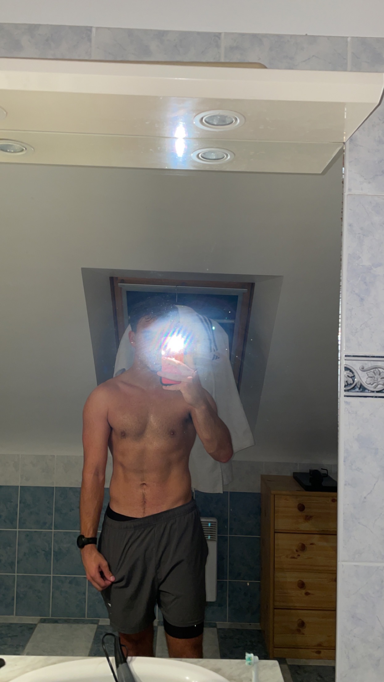 Profil de Cali, 23 ans, Escort Gay France à Coullemont