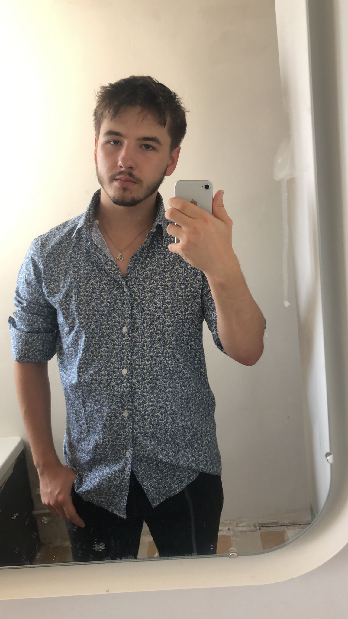Profil de Horace, 19 ans, Escort Gay France à Échalou