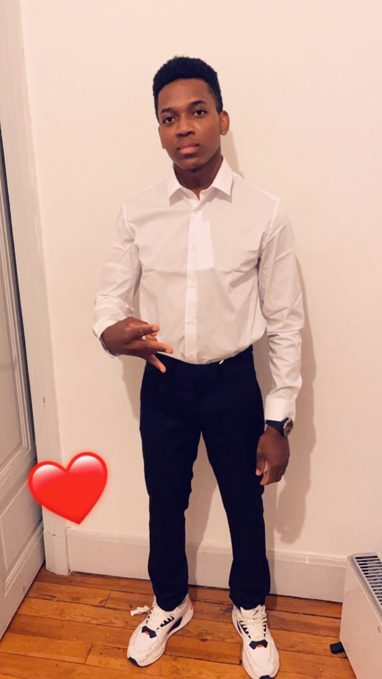 Profil de Faust, 23 ans, Escort Gay France à Anizy-le-Grand