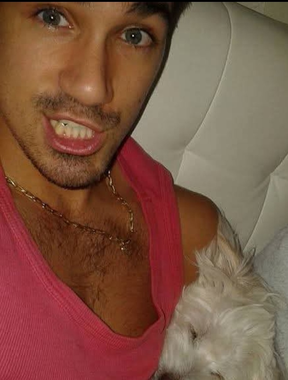 Profil de Hadrian, 30 ans, Escort Gay France à Valdrôme