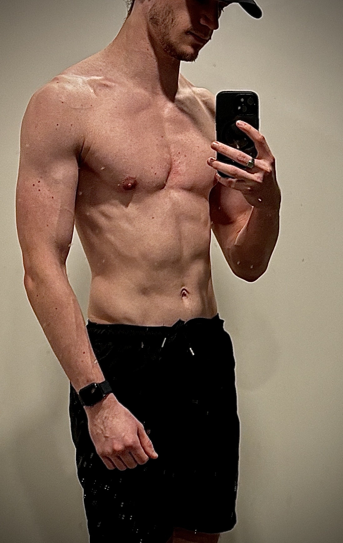 Profil de Joryce, 24 ans, Escort Gay France à Bagard