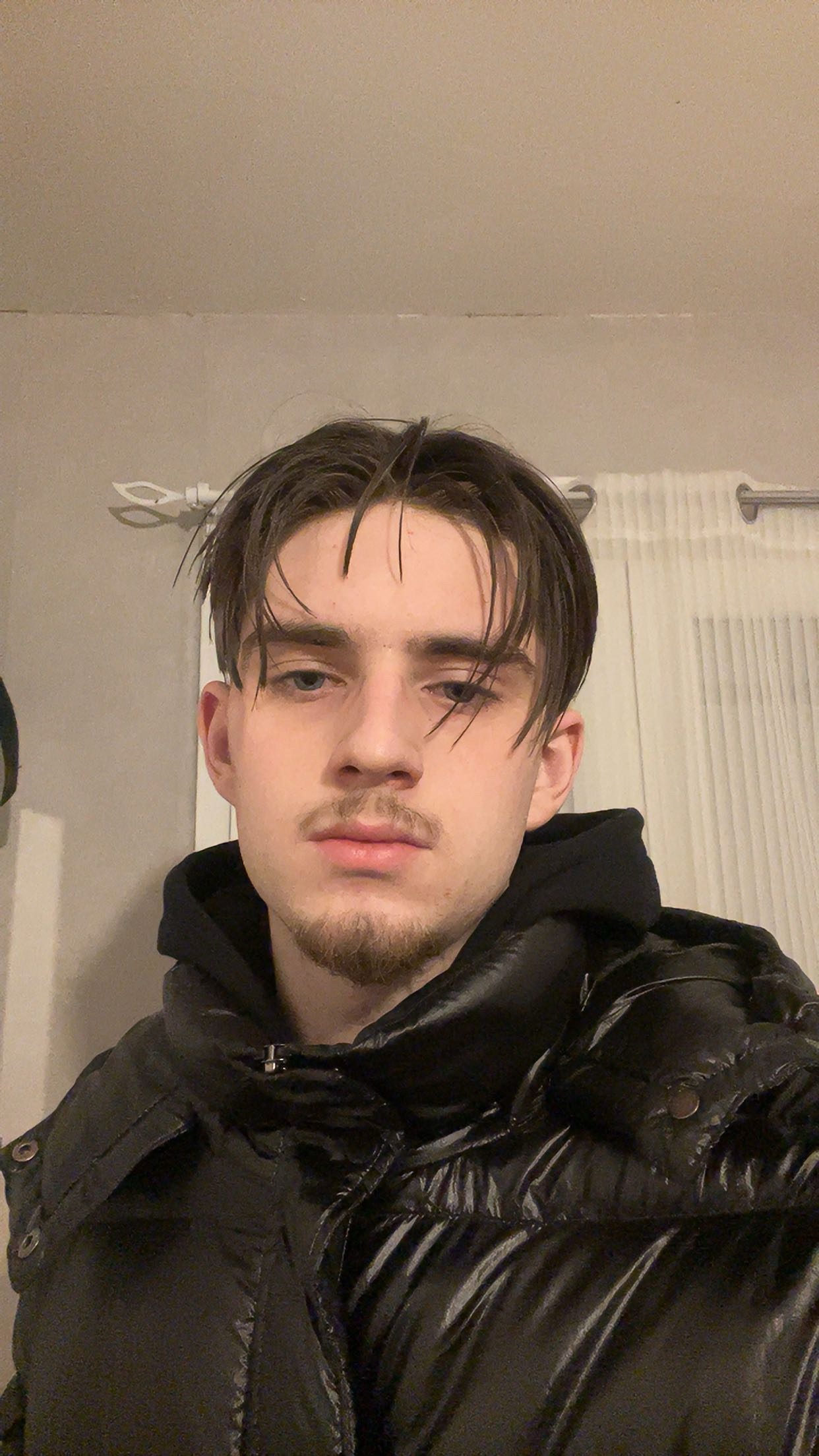 Profil de Jean-florent, 18 ans, Escort Gay France à Marchemaisons