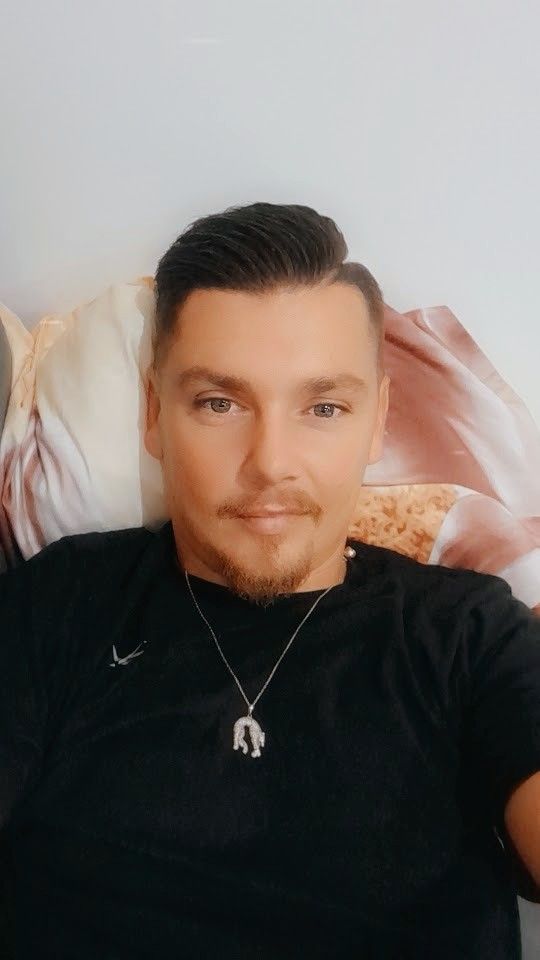 Profil de Petter, 32 ans, Escort Gay France à Estrébœuf