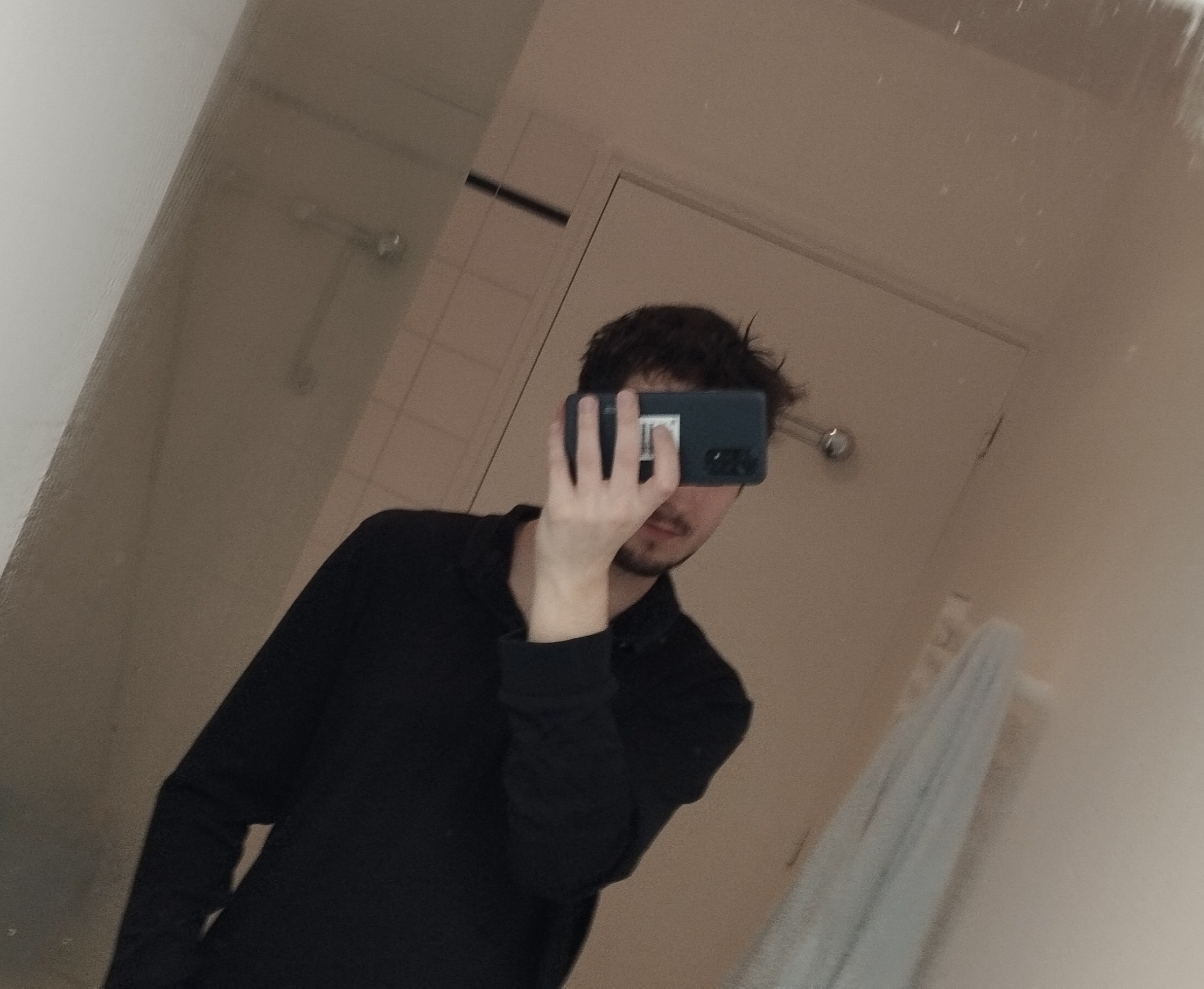 Profil de Antonn, 21 ans, Escort Gay France à Tanville