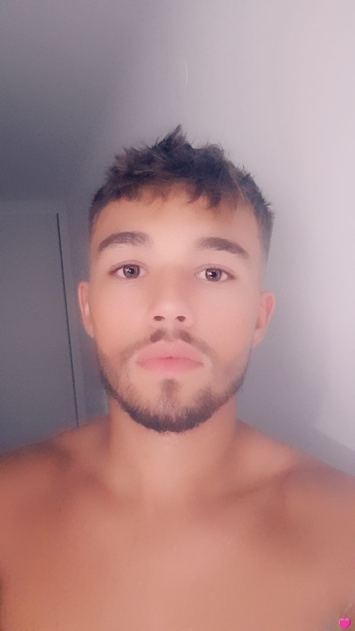 Profil de Amany, 21 ans, Escort Gay France à Aspiran